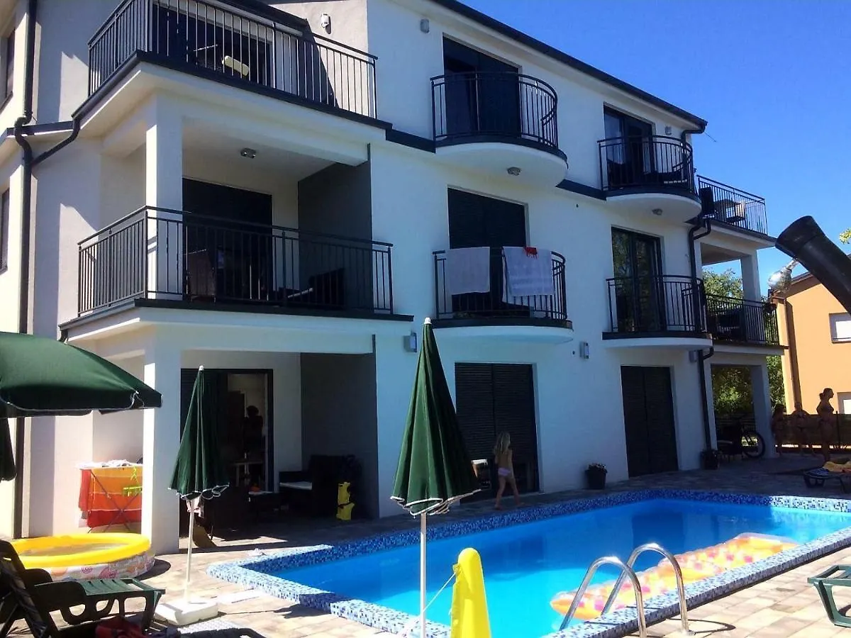 Apartmani Zaric Malinska 0*,