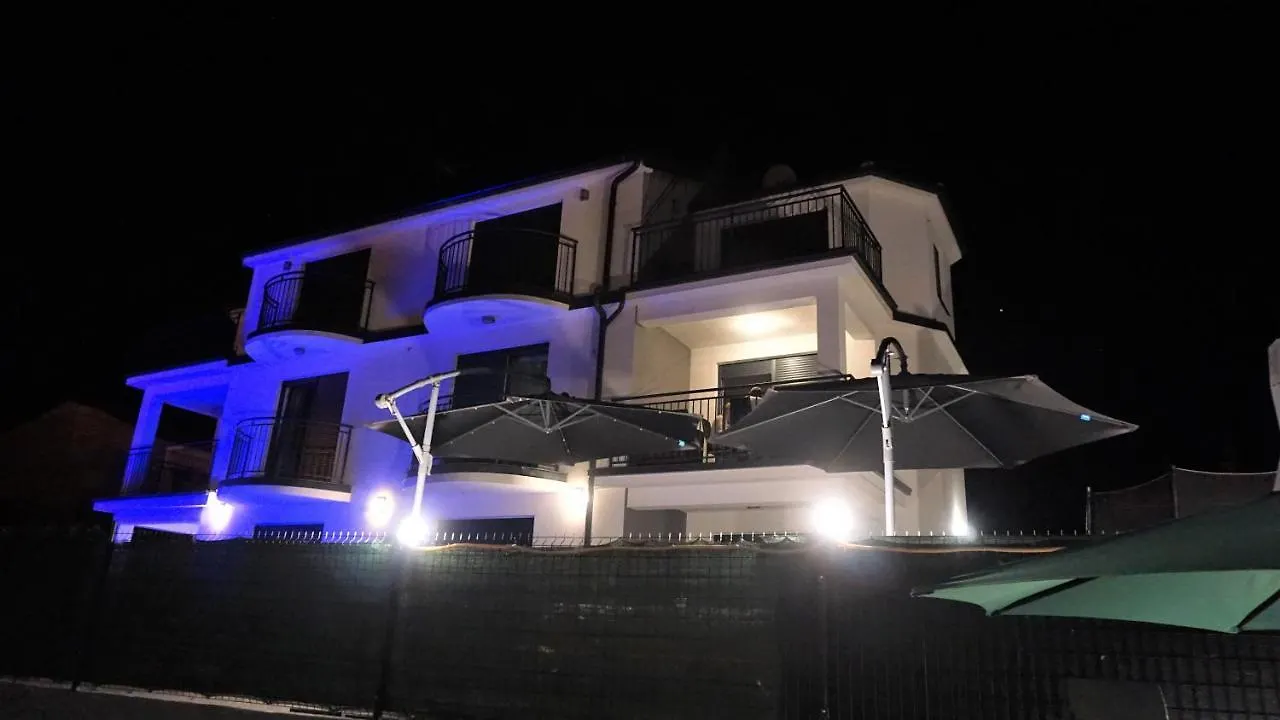 Apartmani Zaric Malinska Apartment