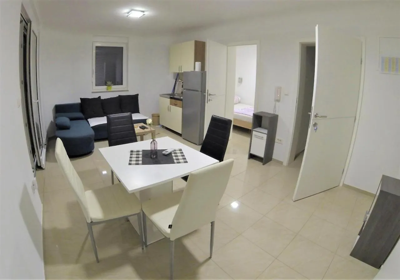 Apartmani Zaric Malinska Croatia