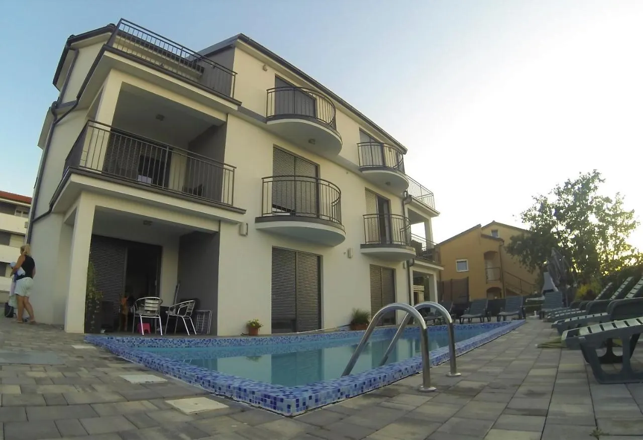 Apartmani Zaric Malinska Apartment